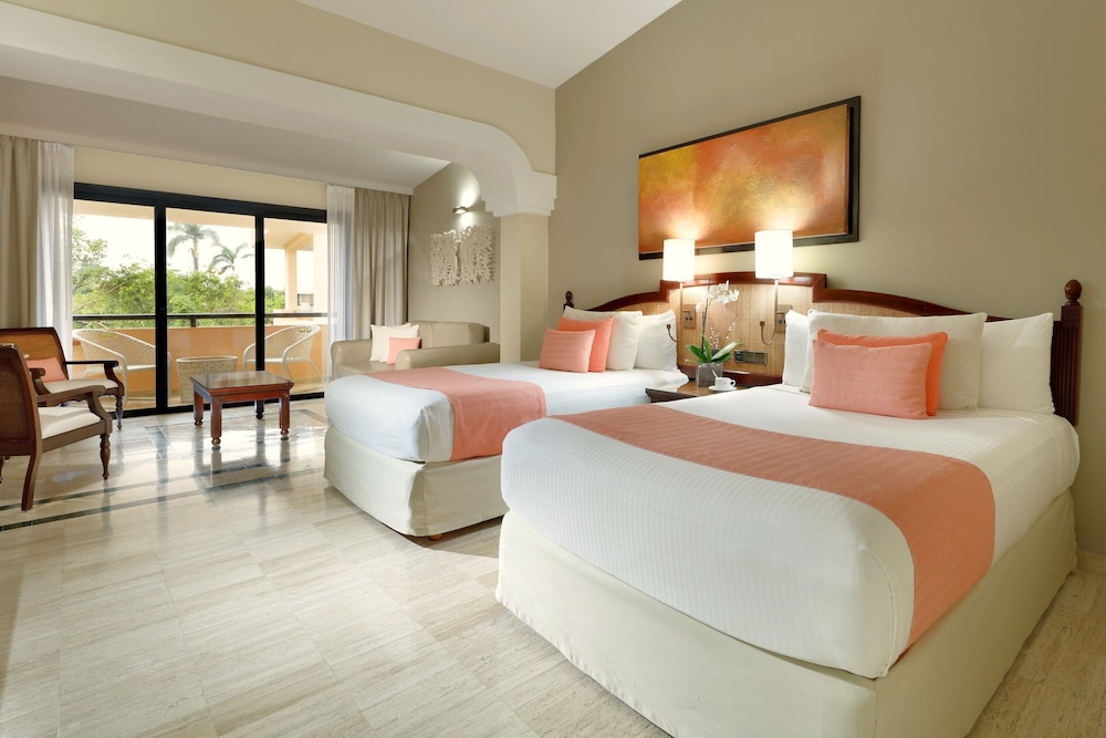 Junior Suite, Beachside - Photo 1