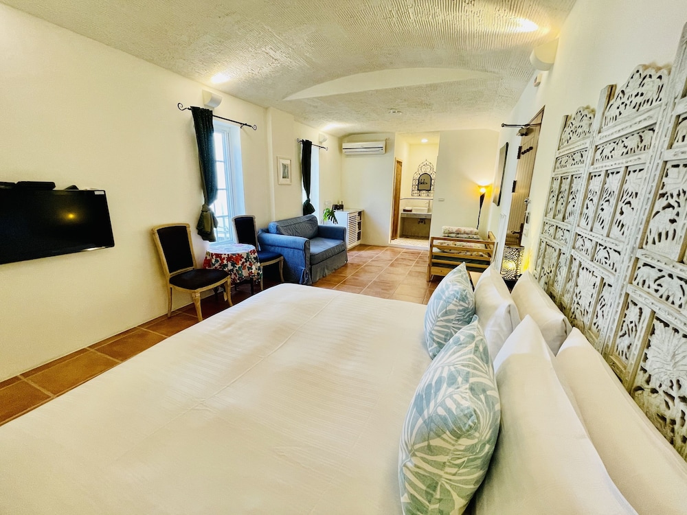 Elite Triple Room, Mountain View photo 2