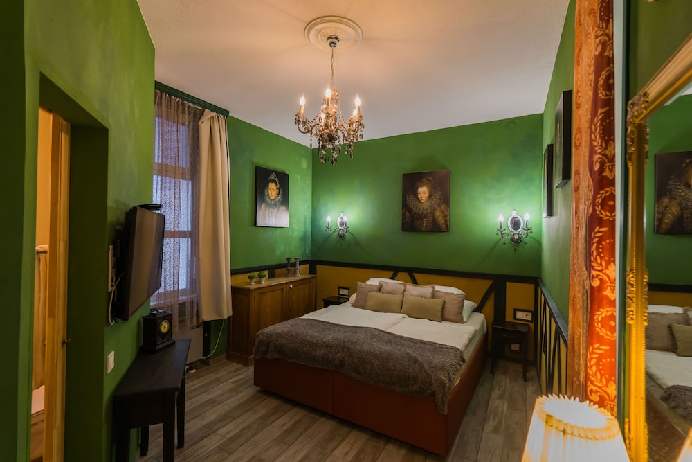 Design Room - Photo 13