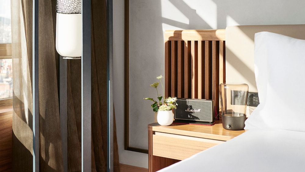 Premium Twin Room