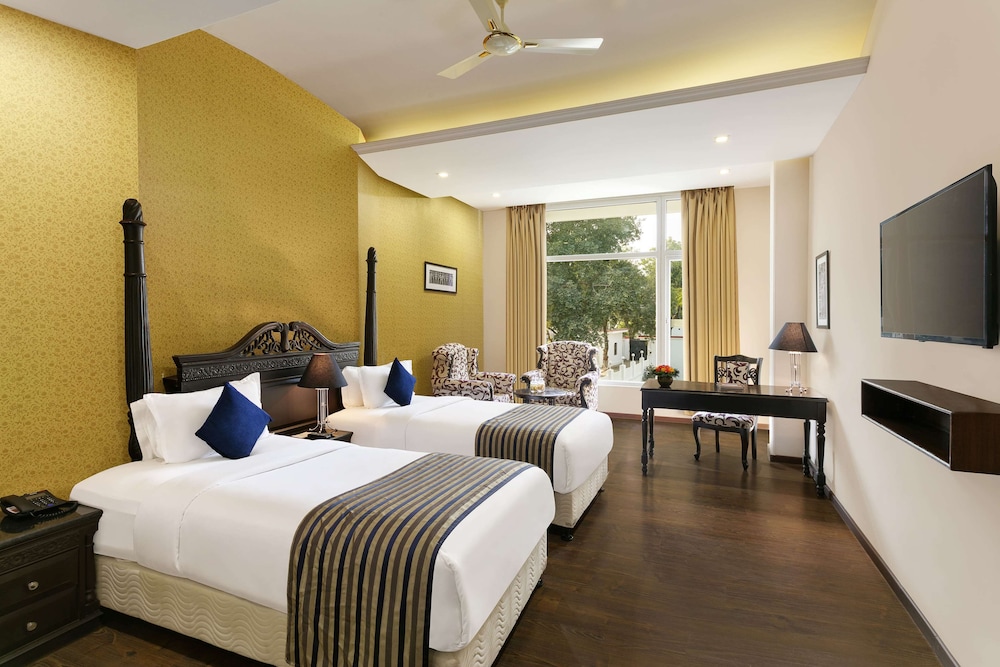 Superior Room, 2 Twin Beds - Photo 1