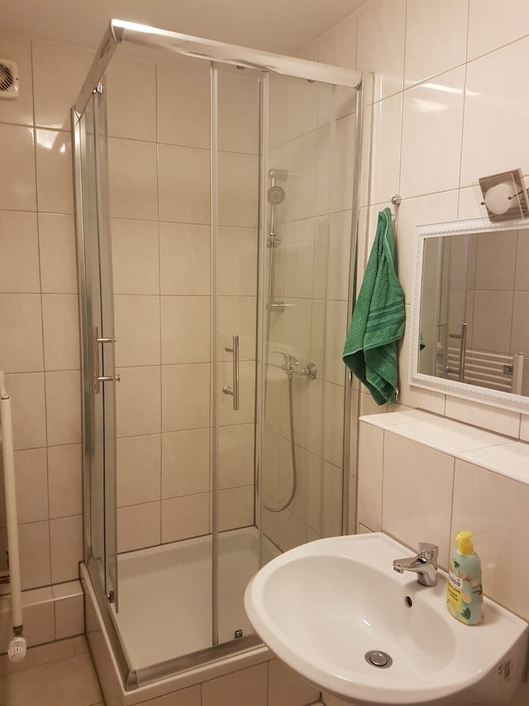 Apartment, Private Bathroom (ground floor) photo 3