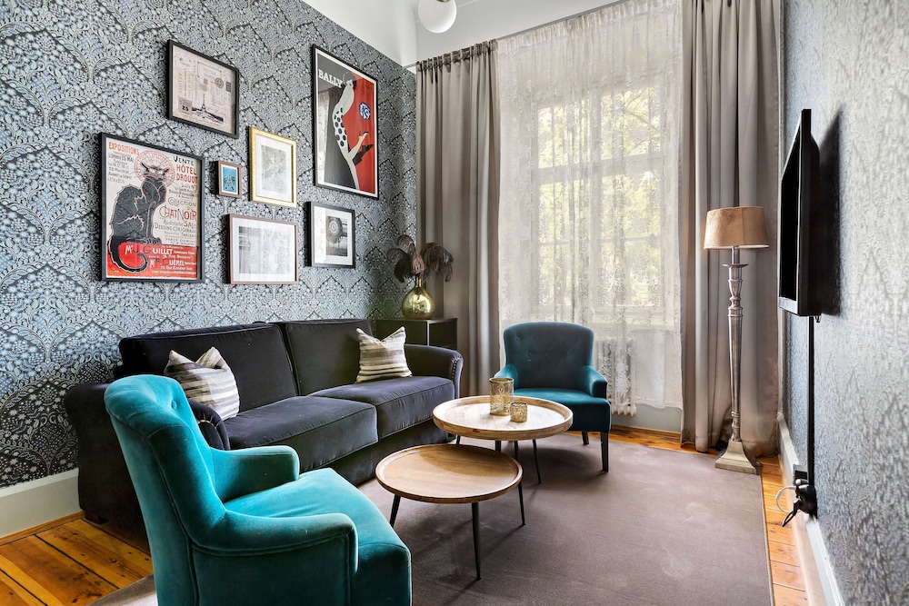 Executive Room, 1 King Bed, Non Smoking (with Sofabed), photo 6
