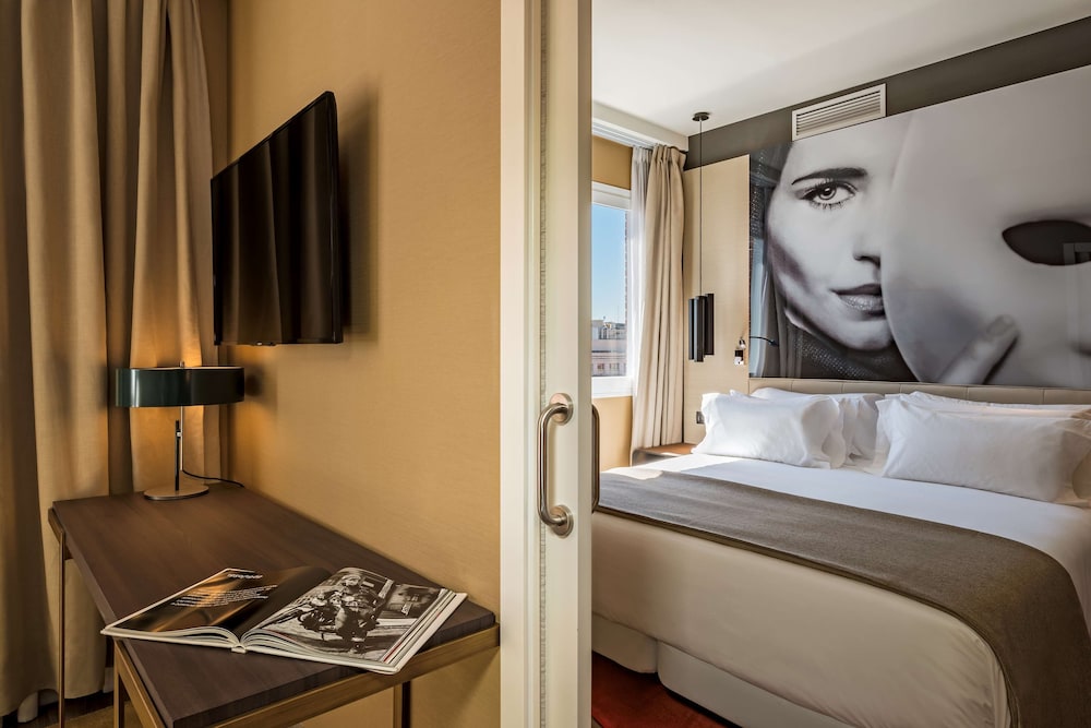 Junior Suite (Extra Bed 3 adults) thumbnail 6