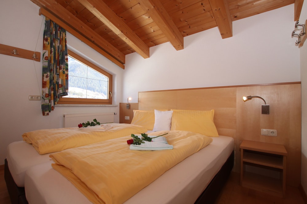 Apartment, 3 Bedrooms, Balcony (Excl. Cleaning Fee Eur 130) photo 2