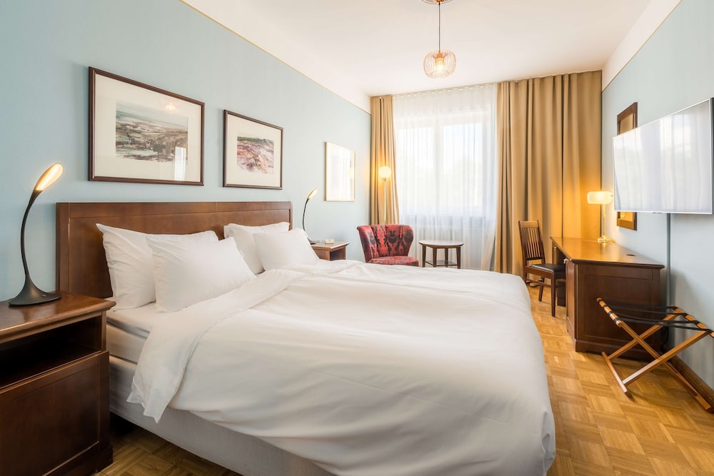 Superior Room - Photo 13