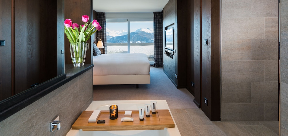 Prestige Suite photo 3