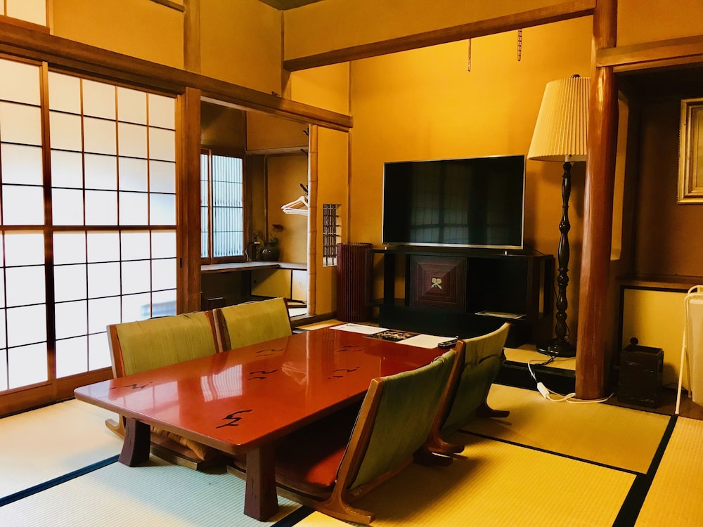 Japanese Style Room For 6 Guests, Rin photo 1