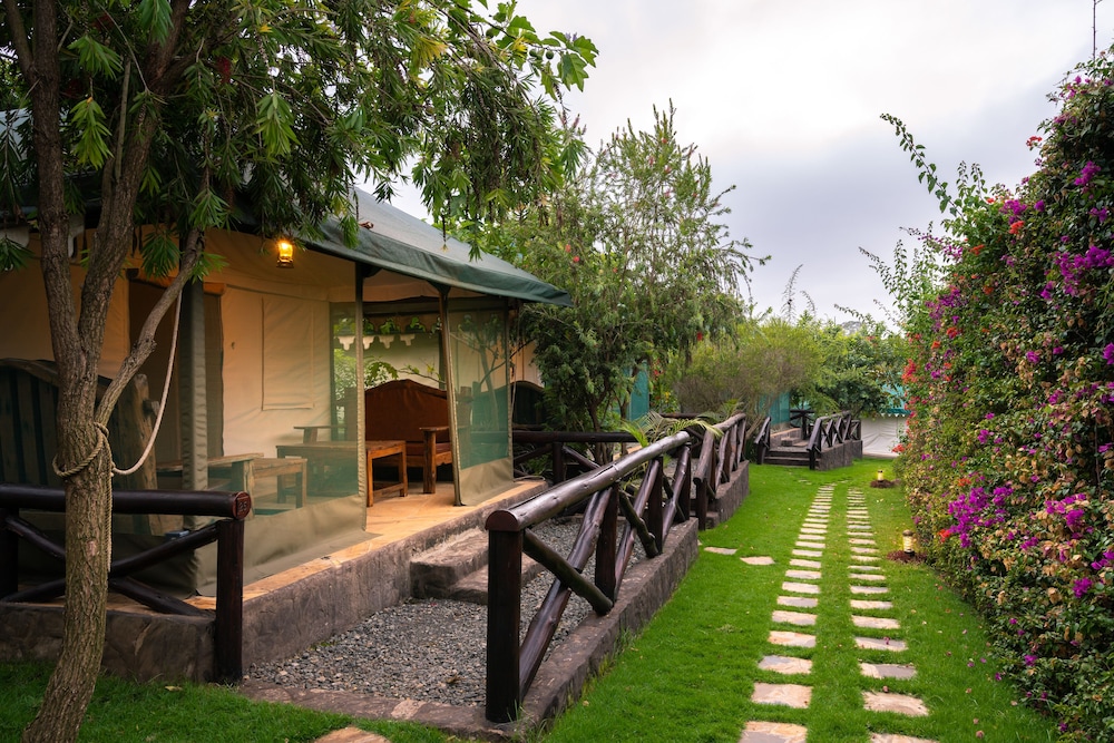 Luxury Suite, Balcony, Garden View photo 2