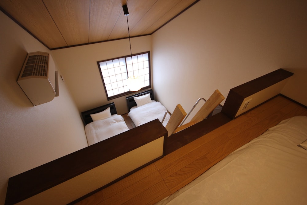 Private Vacation Home photo 3