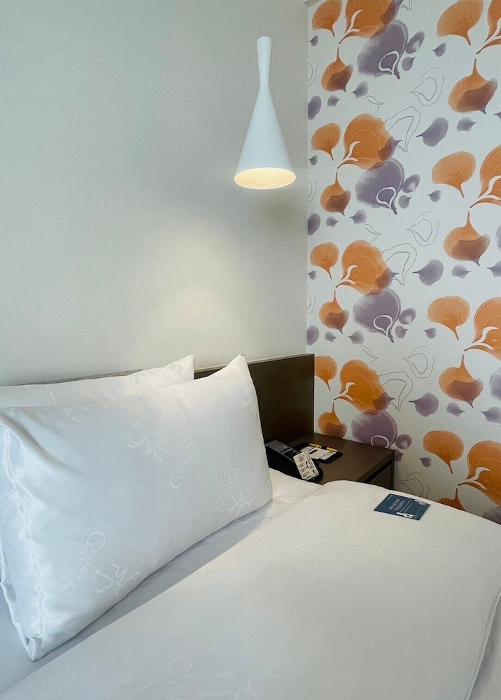 Elite Twin Room (No extra bed;Accept 1child each room:0-5Y stay free;6-11Y NTD700at front desk) photo 3