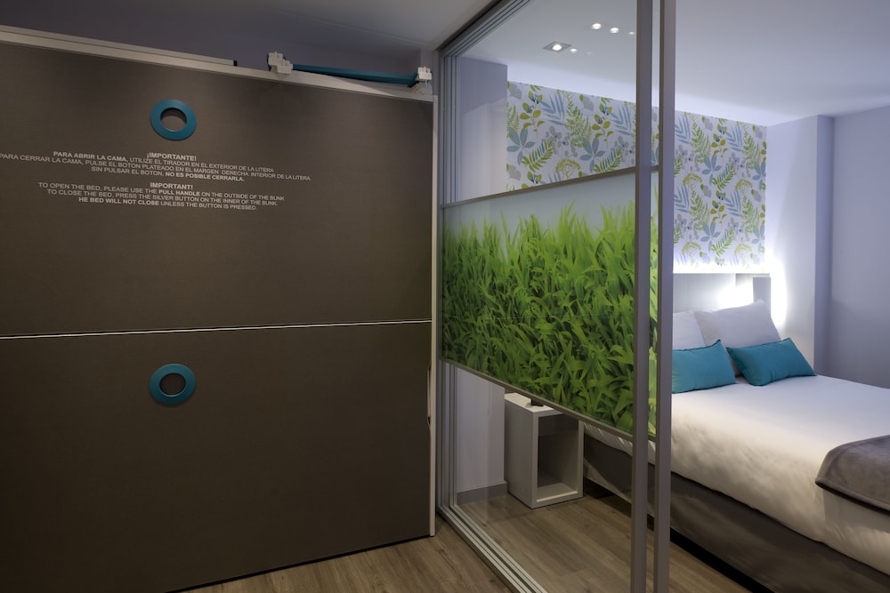 Premium Studio Suite photo 2