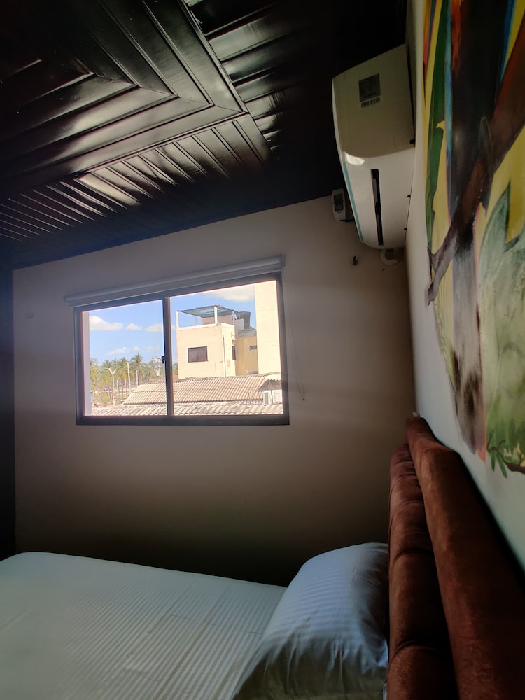 Deluxe Triple Room, Multiple Beds, Private Bathroom, Sea View photo 2