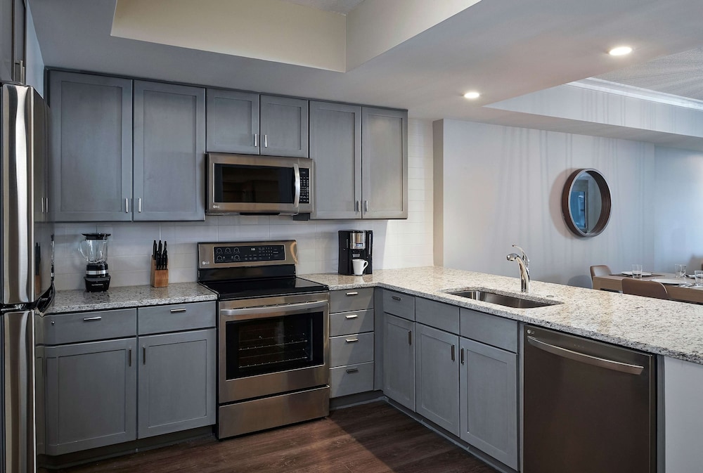 Suite, 2 Bedrooms, Ocean View - Photo 6