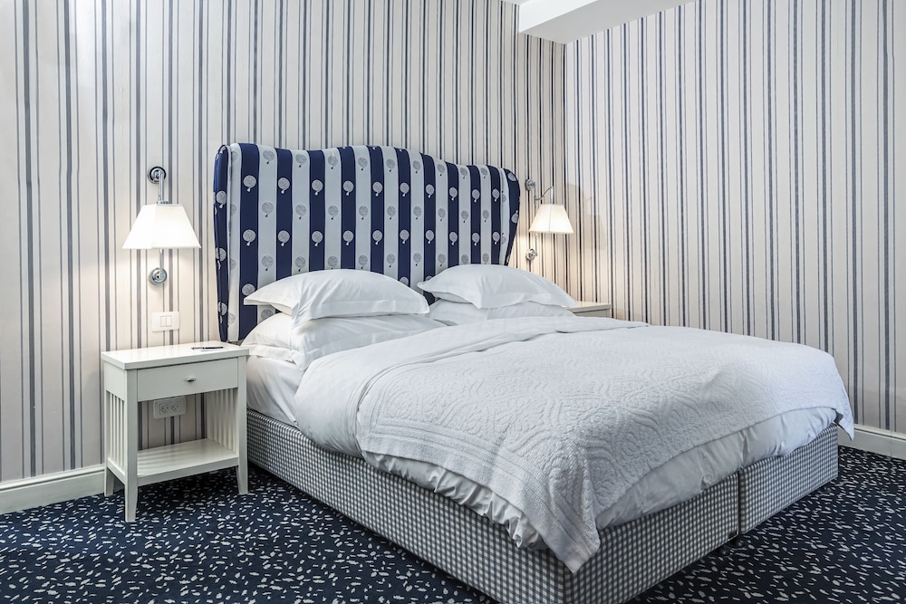 Superior Room - Photo 5