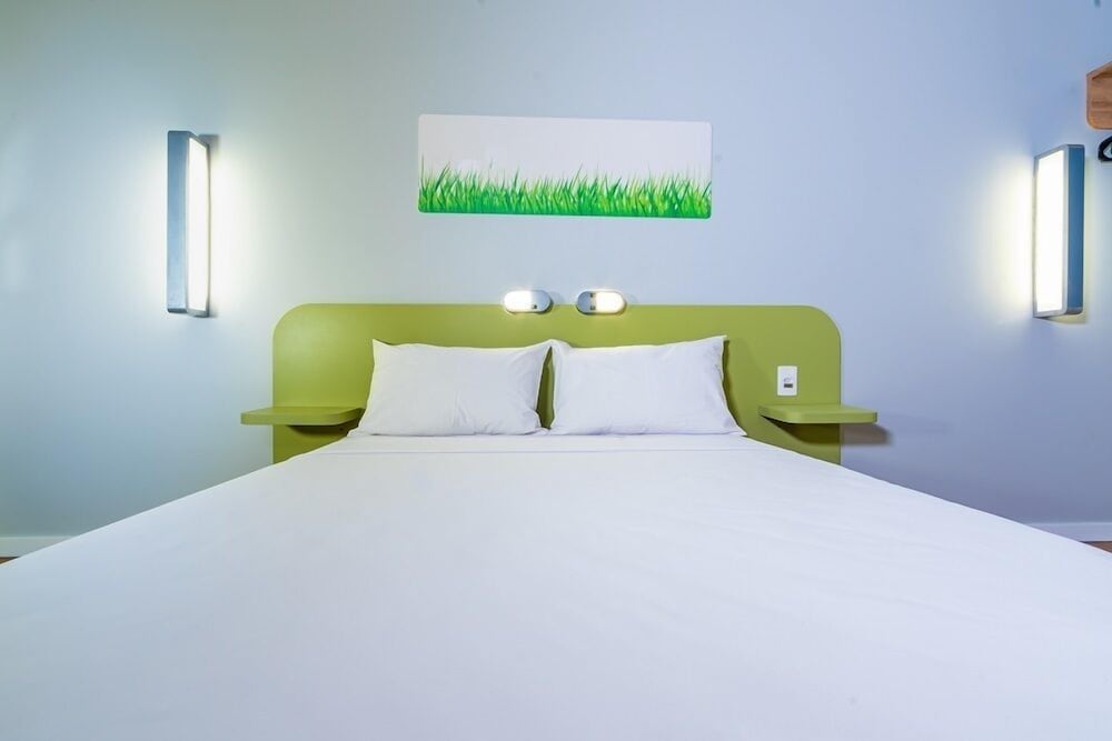 Ibis Budget Fortaleza Praia de Iracema — Standard Room, Multiple Beds