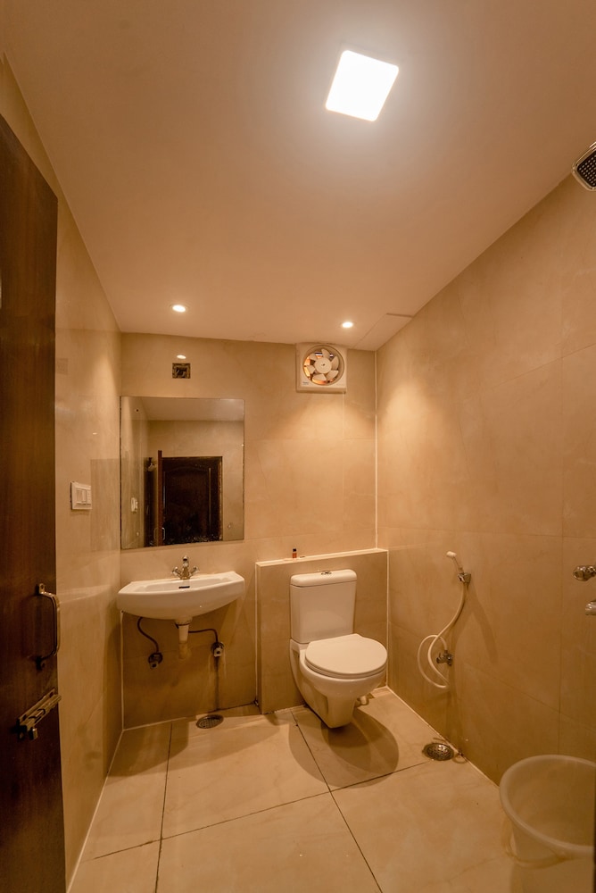Deluxe Room, 1 King Bed