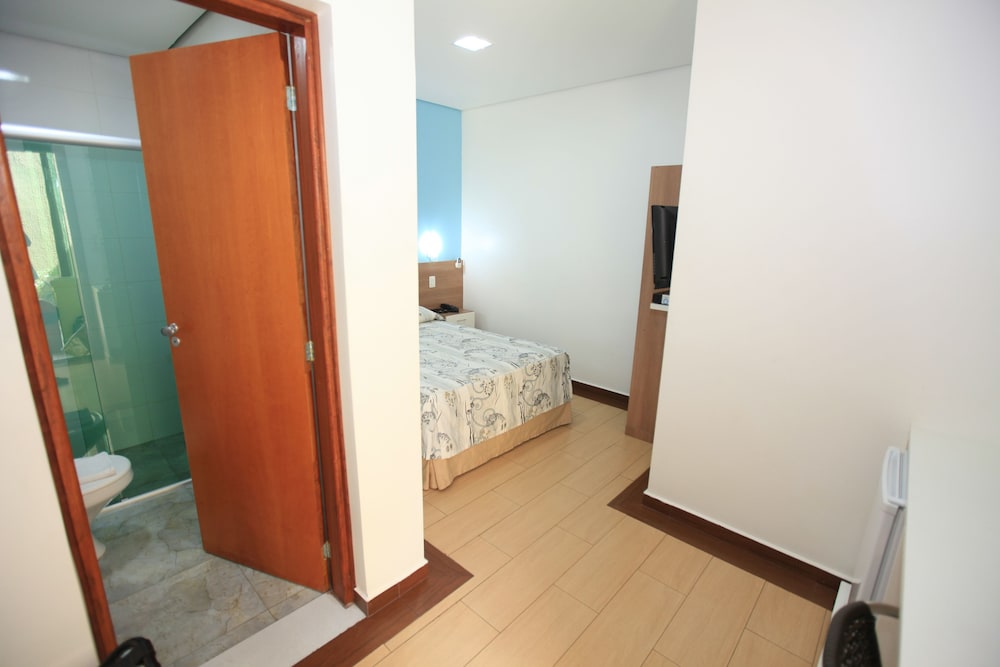 Deluxe Double or Twin Room photo 2