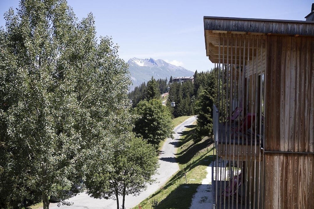 Chalet (12 Pax) photo 2
