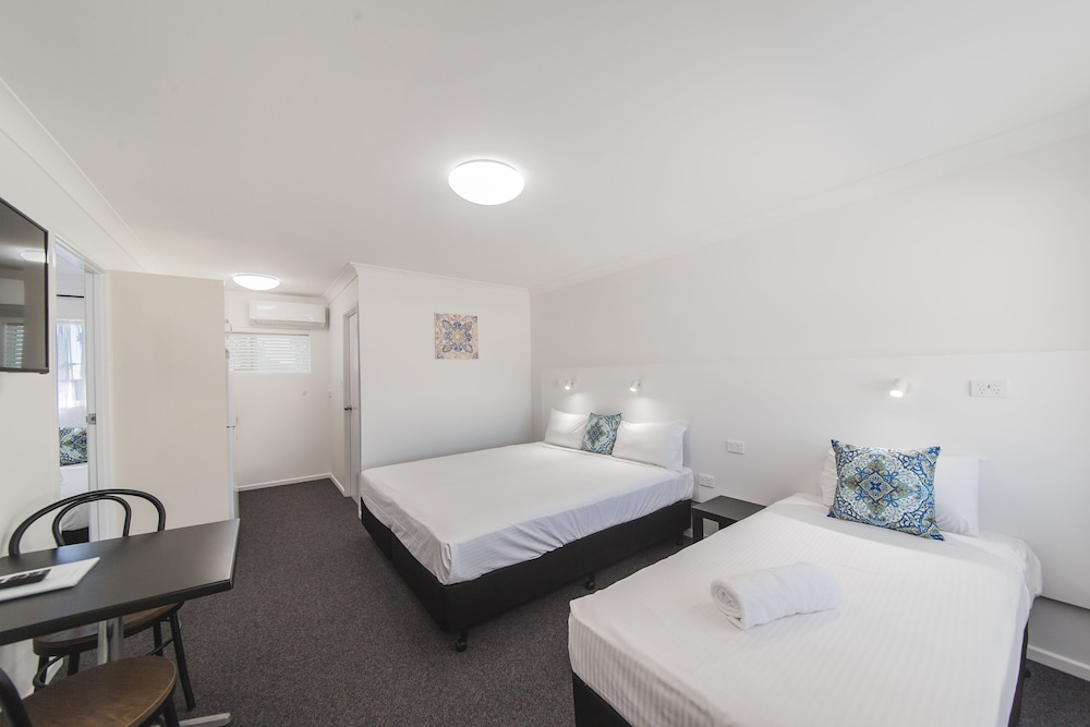 Classic Suite, 2 Bedrooms, Kitchenette photo 1