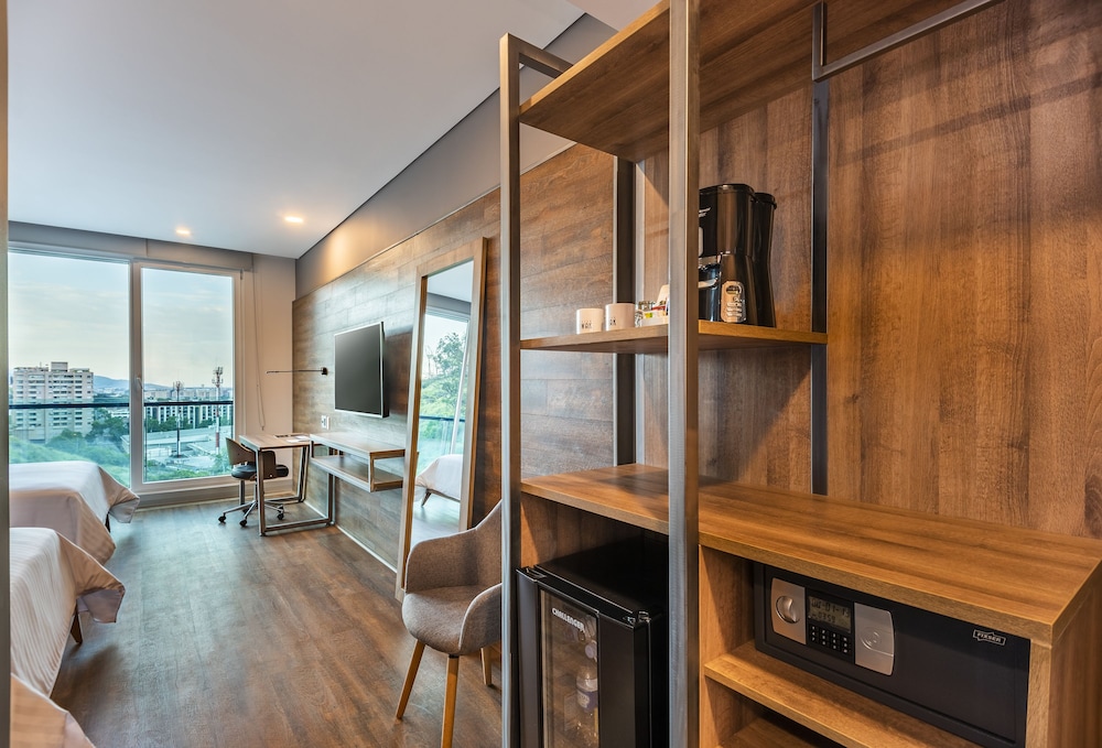 Standard Twin Room photo 1