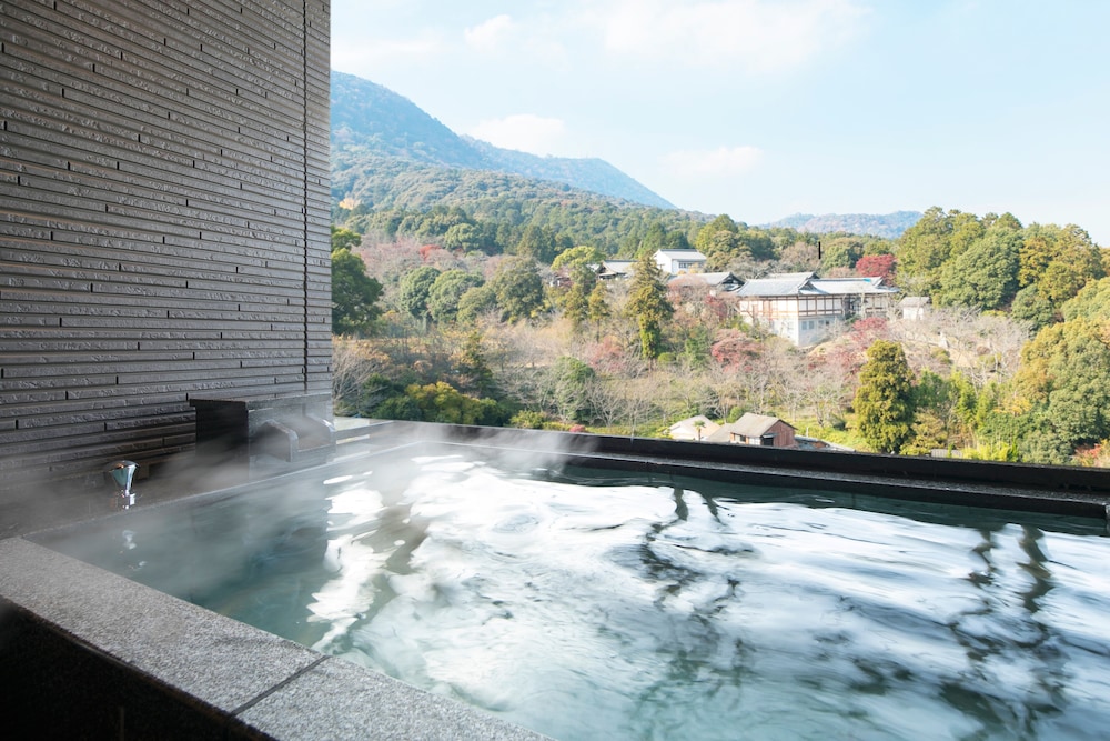 HATSUNE Premium, Twin Room with Open-Air Bath, Non Smoking photo 3