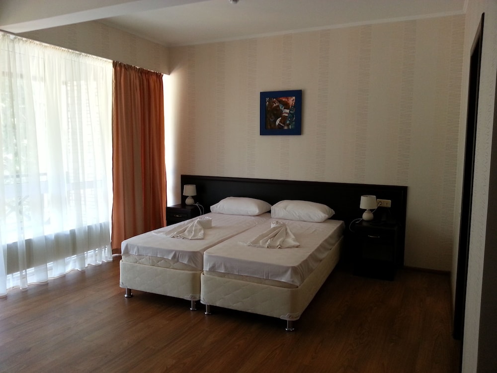 Standard Double Or Twin Room
