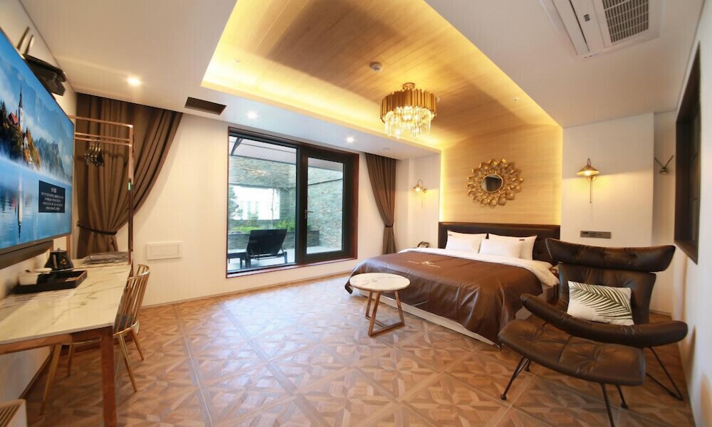 Deluxe Double Room, Terrace - Photo 1