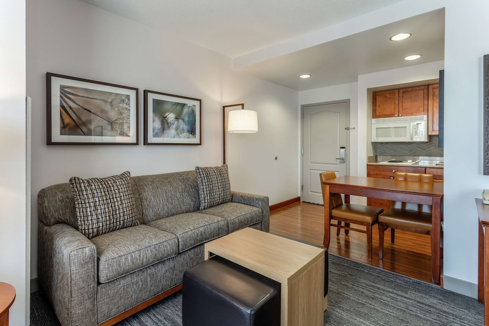 Studio Suite, 2 Queen Beds Accessible (Hearing) - Photo 2