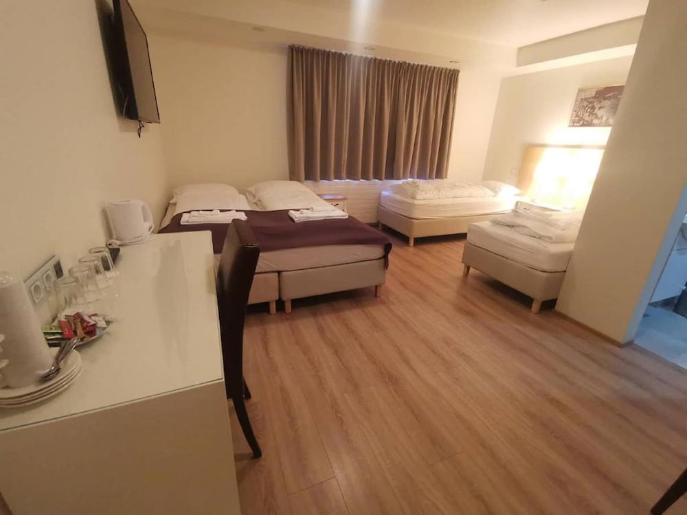 Quadruple Room photo 2
