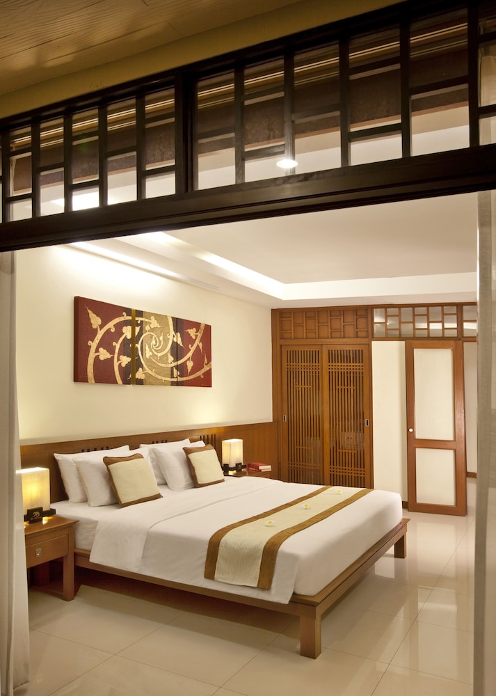 Deluxe Double Room - Photo 16