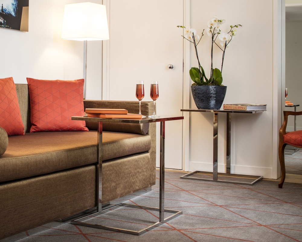 Executive Suite photo 1