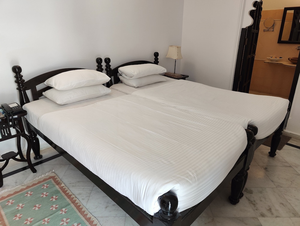Standard Room photo 3