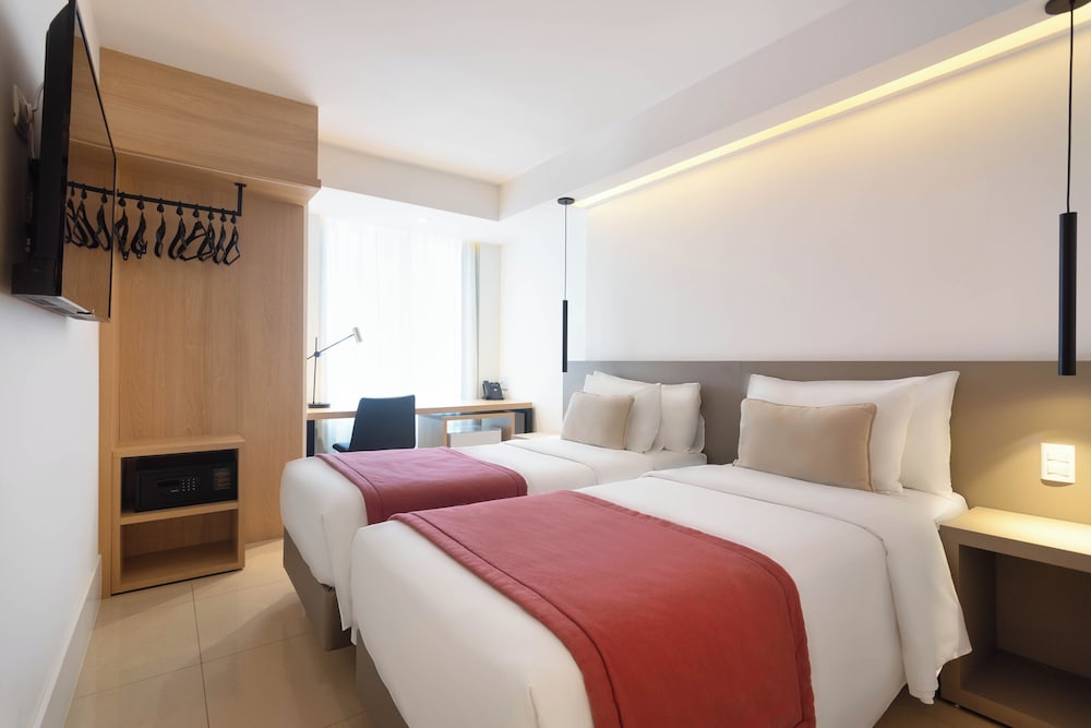 Room, 2 Twin Beds, Non Smoking - Photo 2