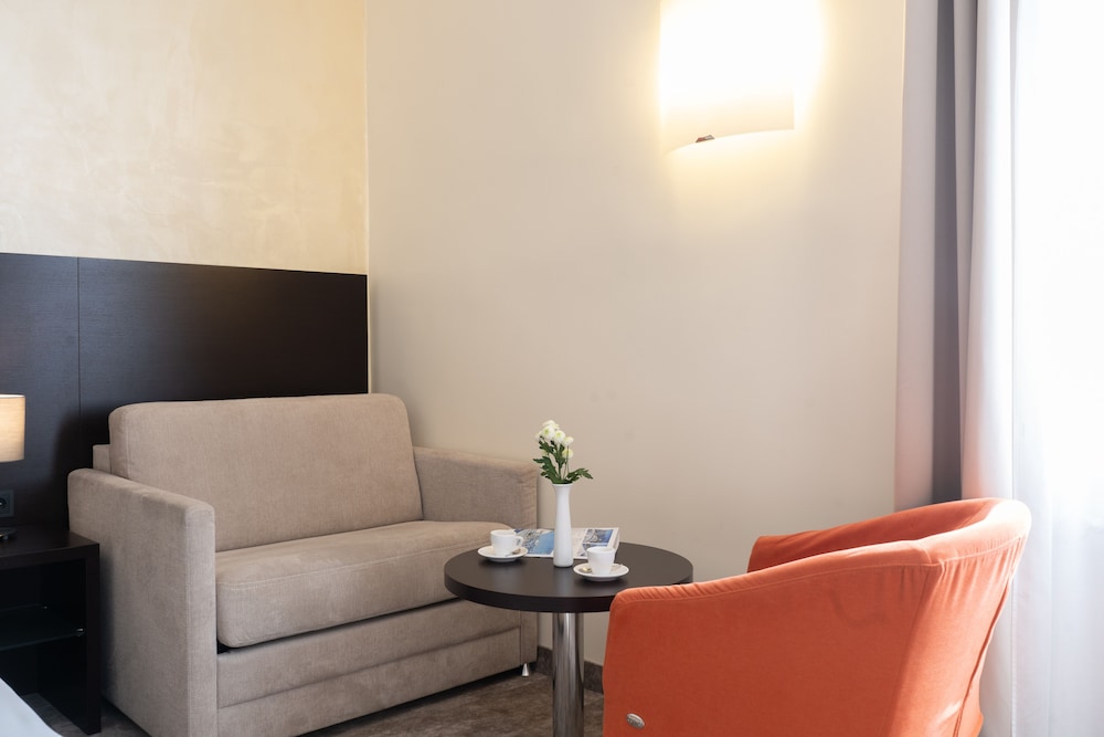 Premium Double Room (mit Balkon) - Photo 4