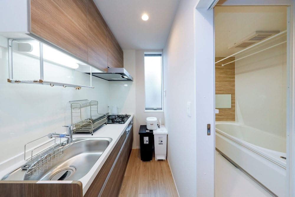 401/Accommodates two-person, Non Smoking photo 2