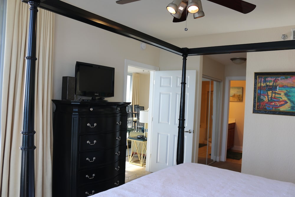 Condo, 3 Bedrooms photo 1