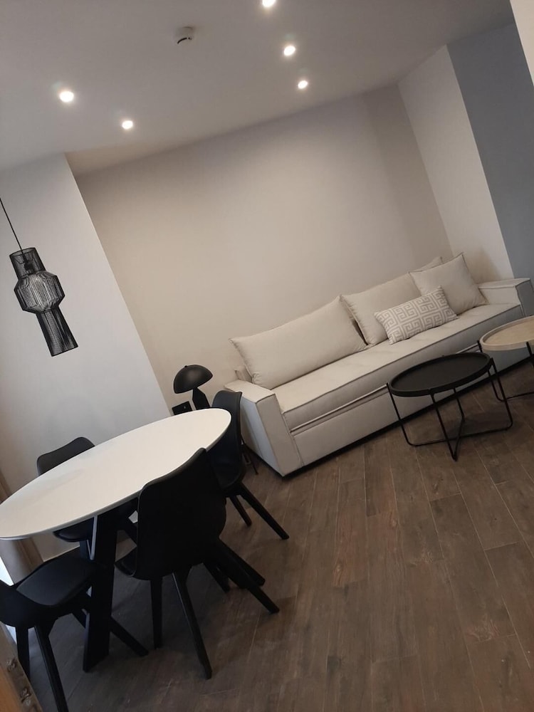Superior Studio