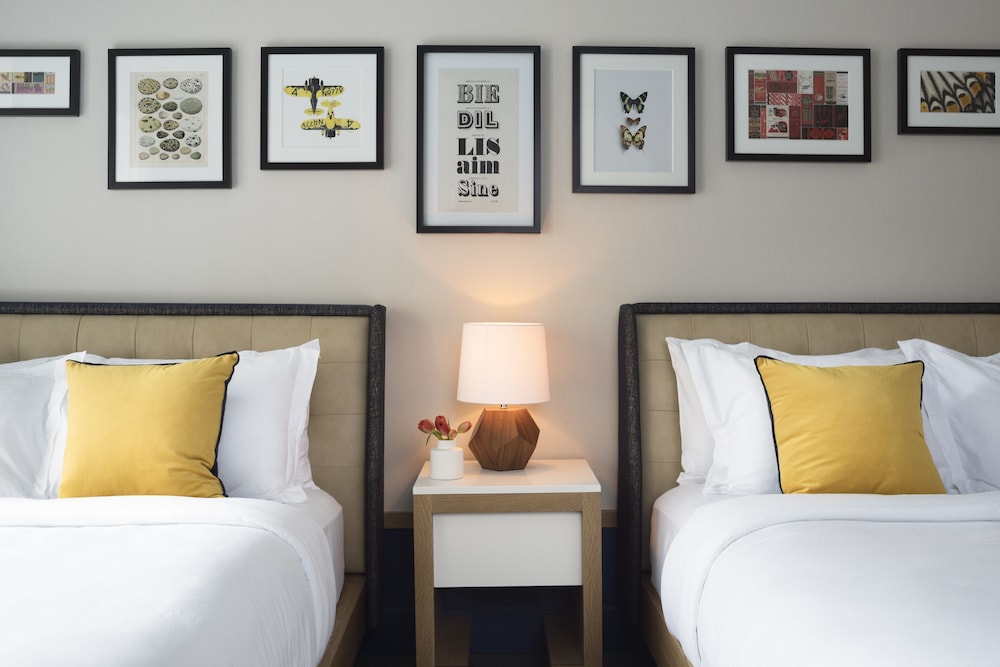 Premium Room, 2 Queen Beds, Accessible, Non Smoking (Communications, Accessible Tub)