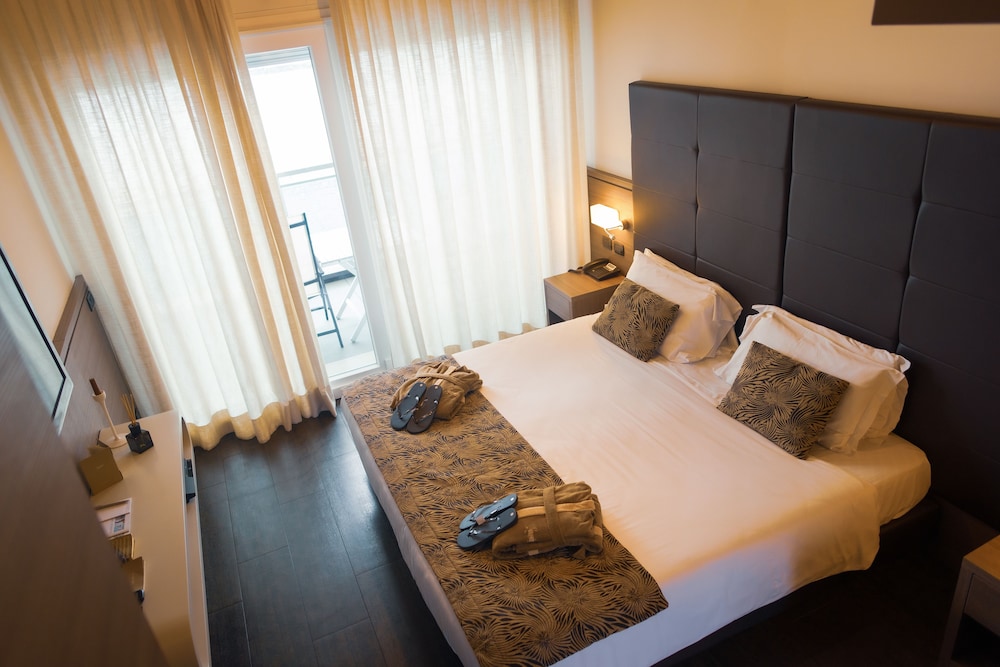 Junior Suite - Photo 3