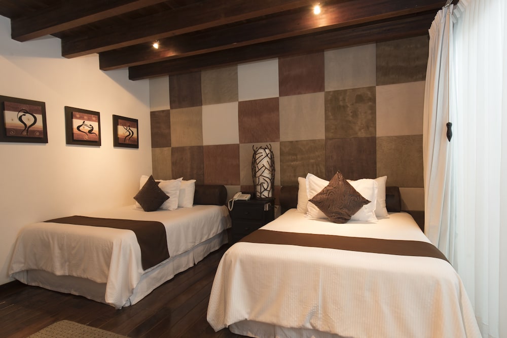 Grand Room - Photo 3