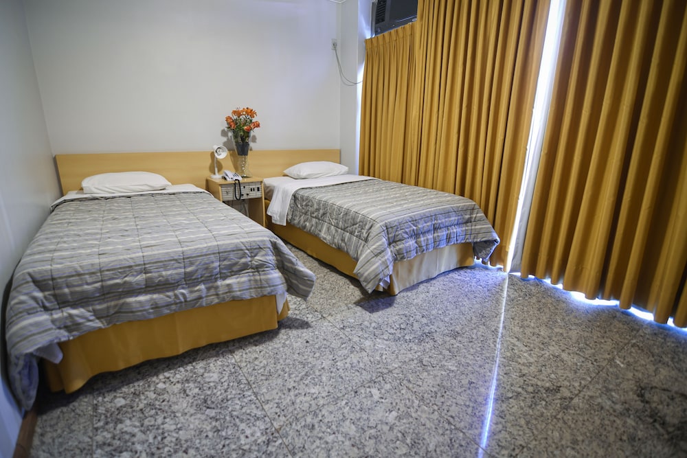 Superior Twin Room, 2 Twin Beds, Patio photo 2