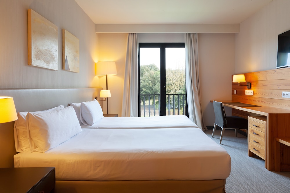 Double Room - Photo 7