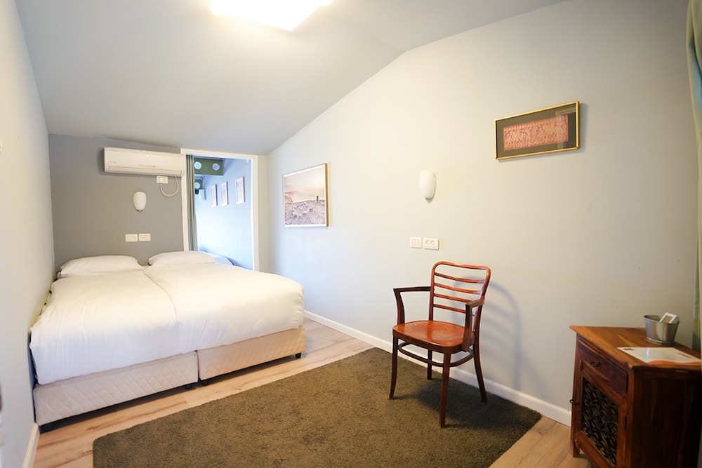 Classic Triple Room photo 2