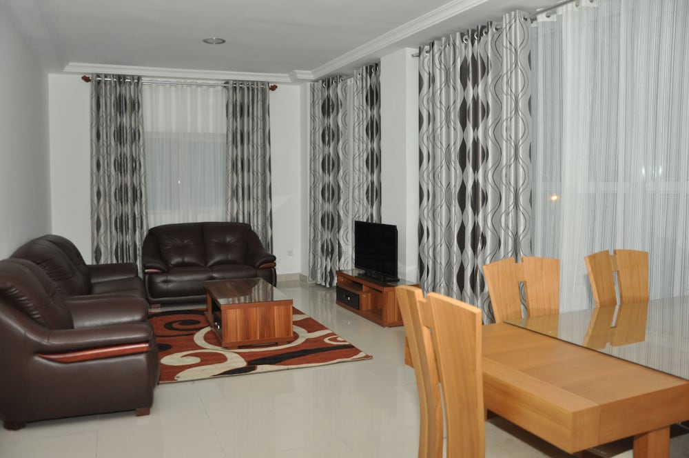Apartment (Boticelli) photo 2