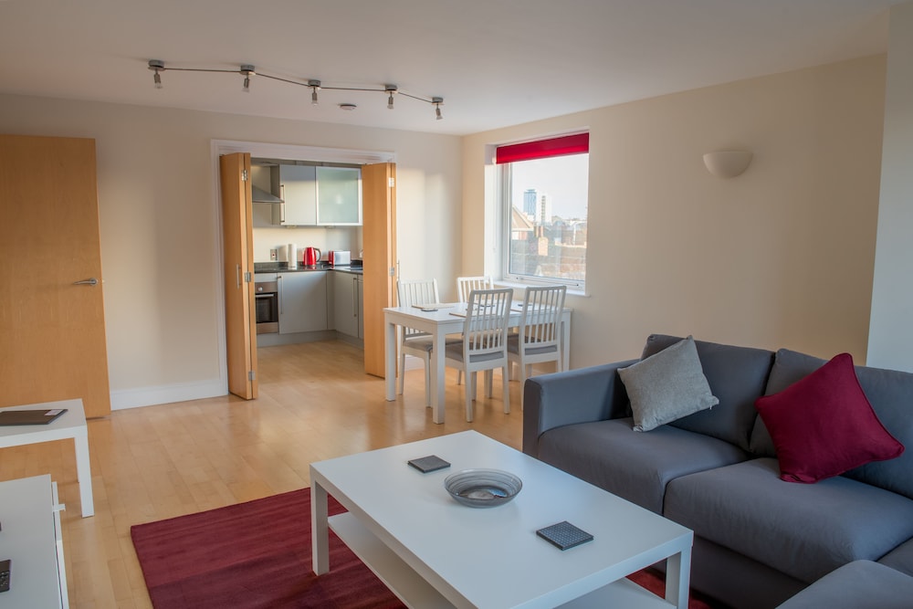 City Apartment photo 1