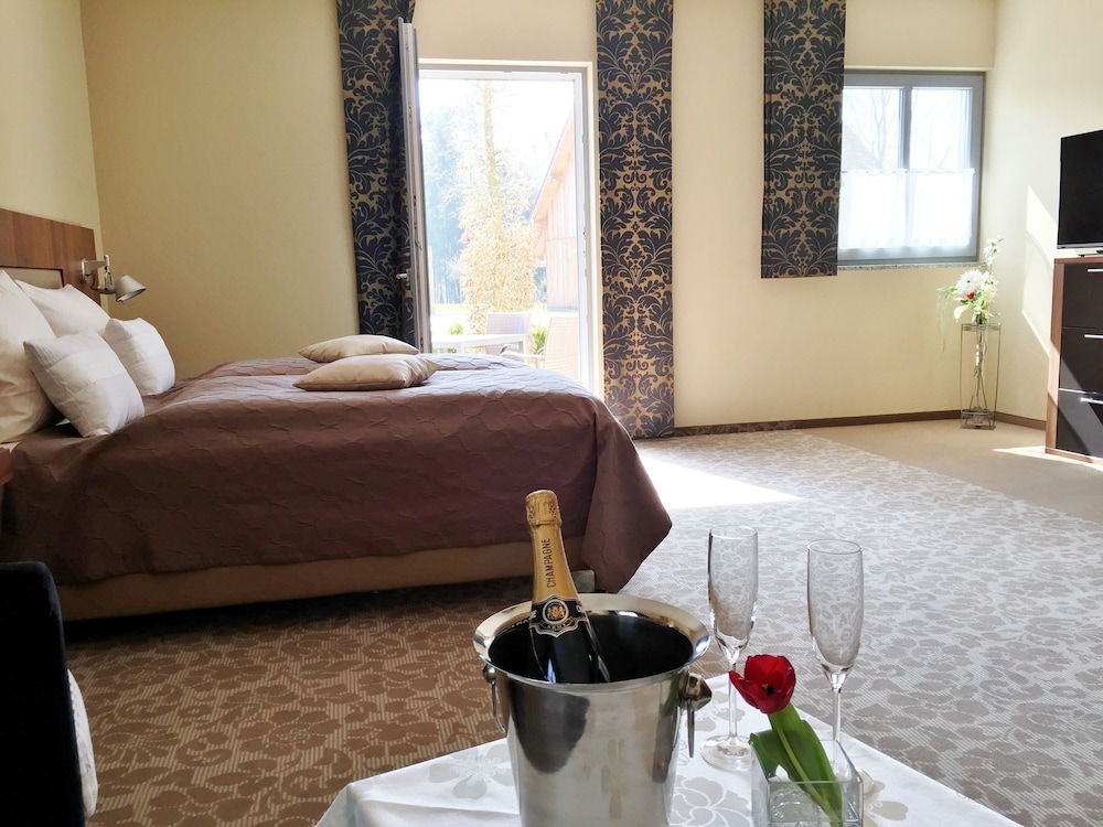 Junior Suite, Resort View photo 3