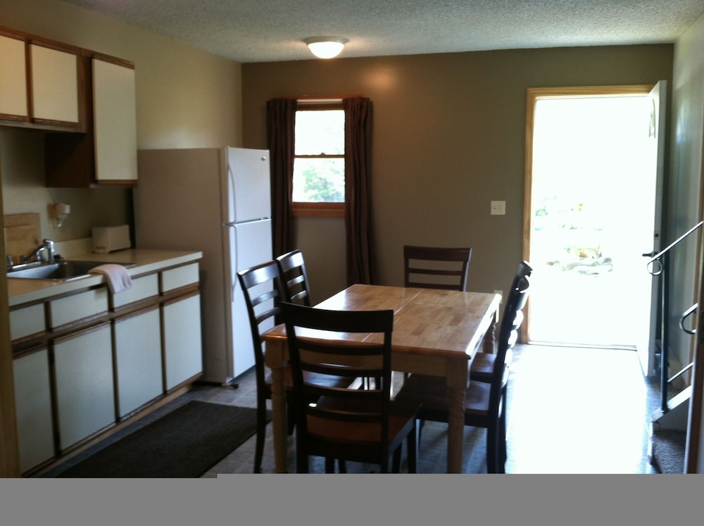 Townhome, 2 Bedrooms photo 1