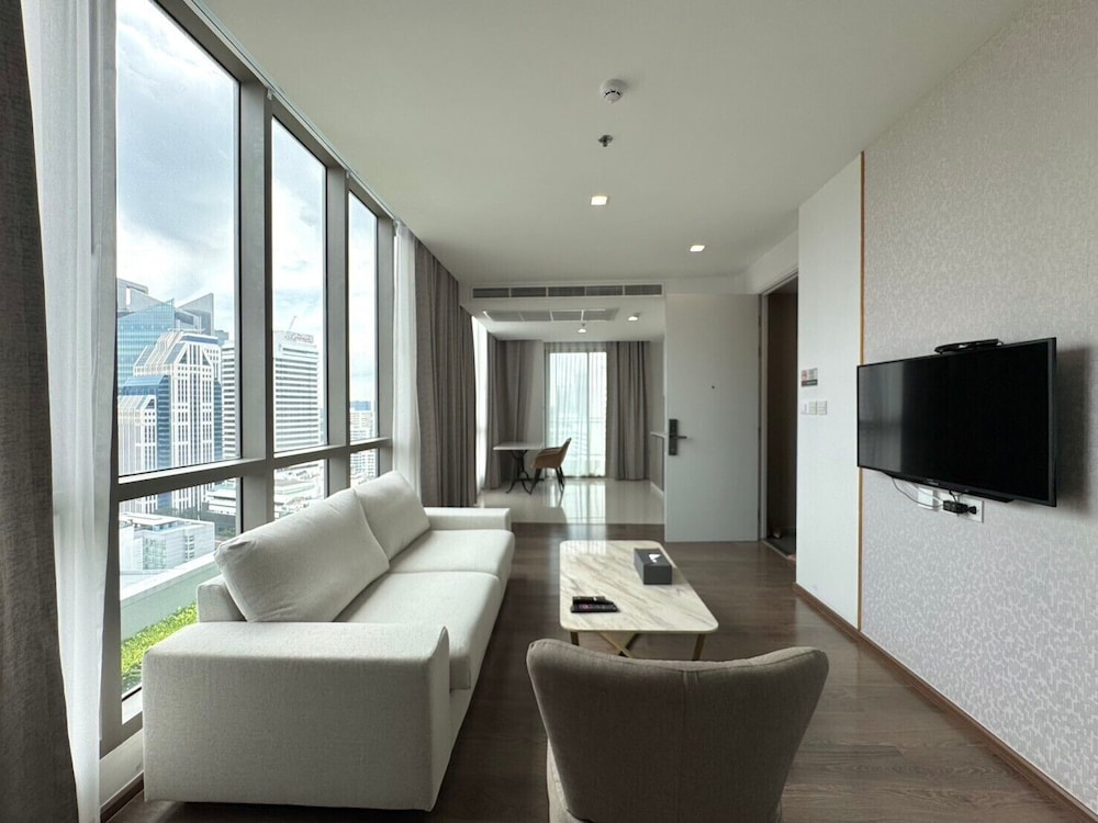 2 Bedroom Premier Panorama photo 1