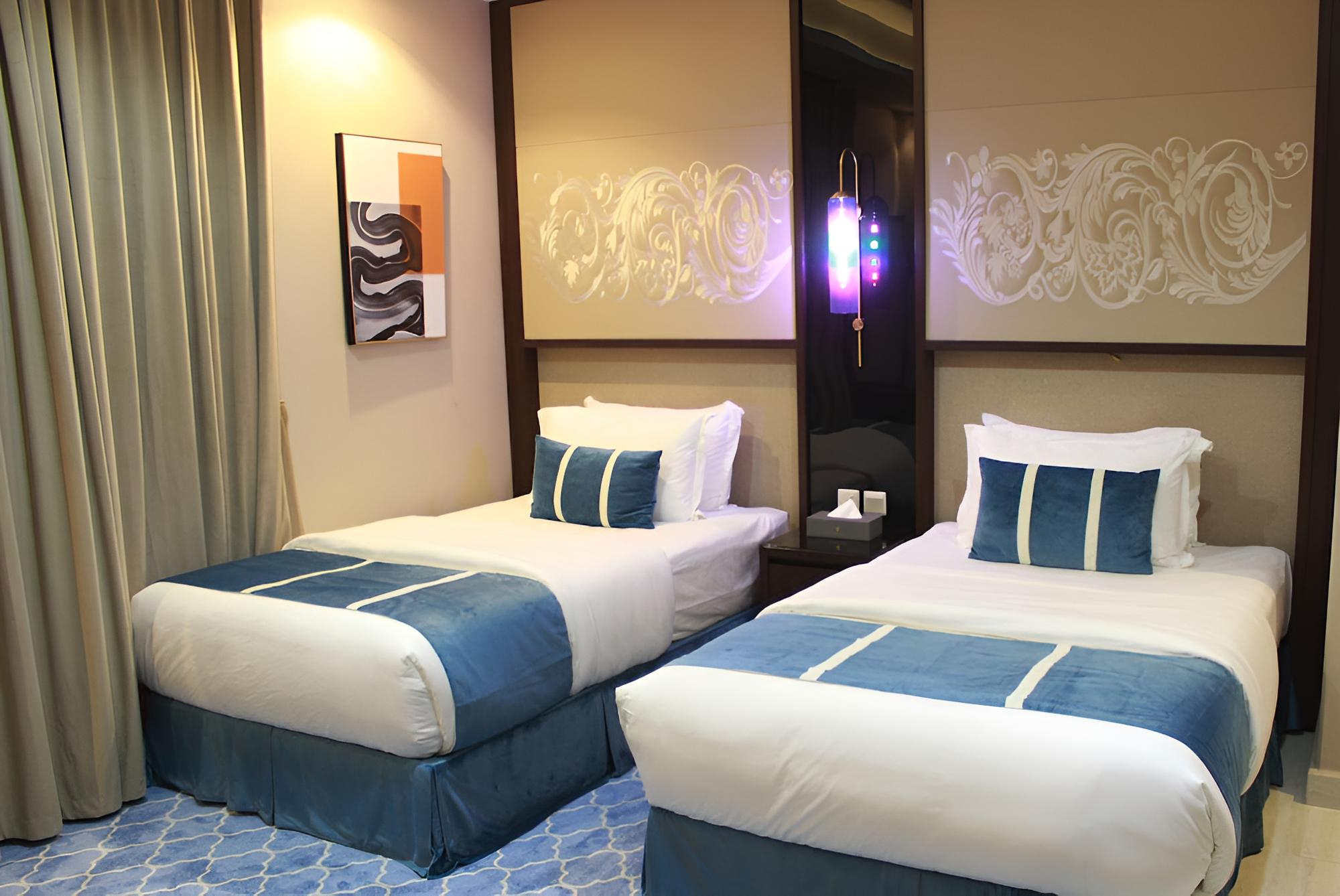 Diplomat Executive Suite photo 2